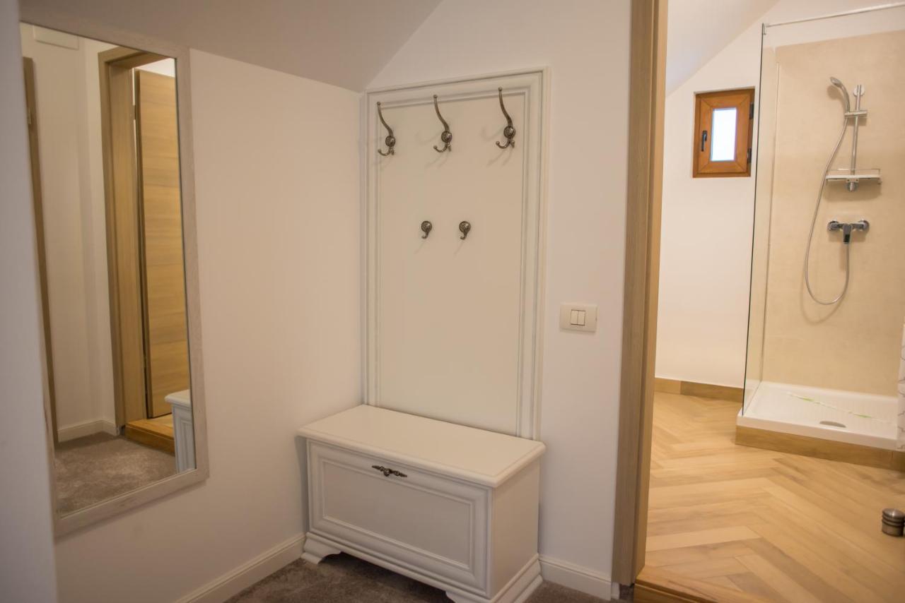 Boga Rooms Sinaia Buitenkant foto