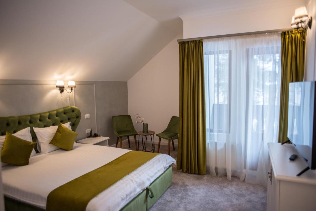 Boga Rooms Sinaia Buitenkant foto