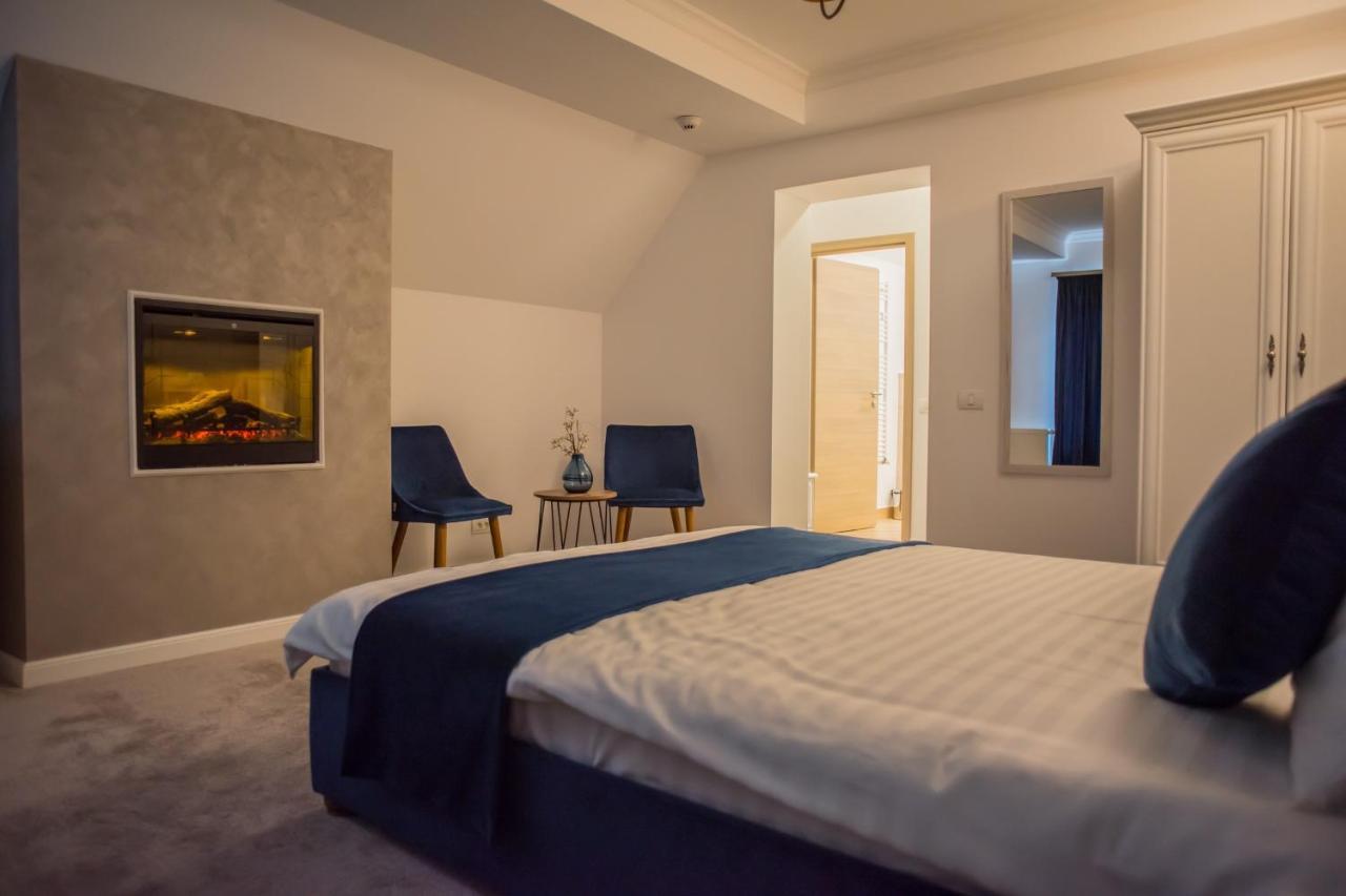 Boga Rooms Sinaia Buitenkant foto