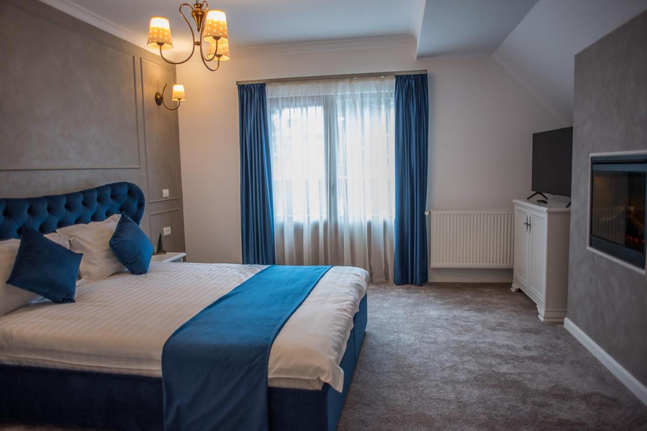 Boga Rooms Sinaia Buitenkant foto