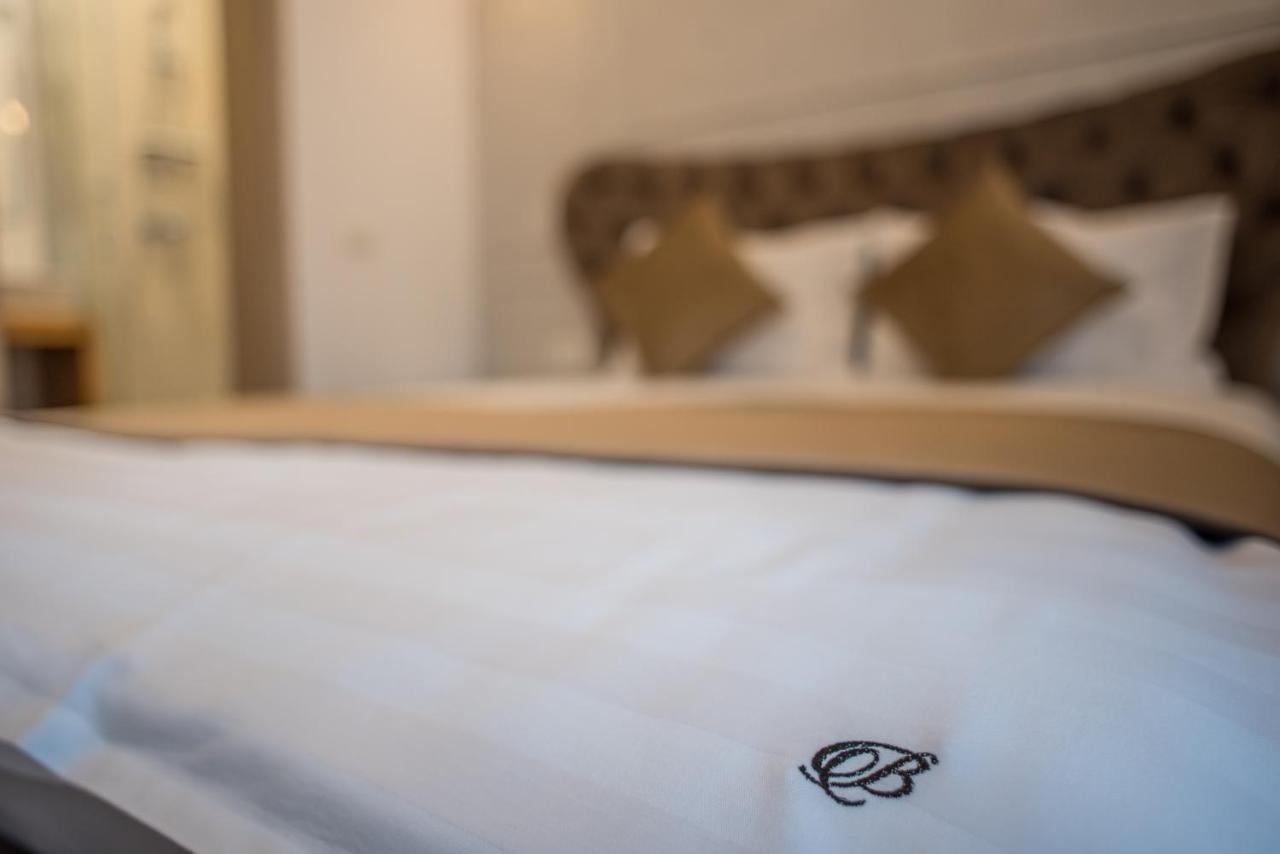 Boga Rooms Sinaia Buitenkant foto