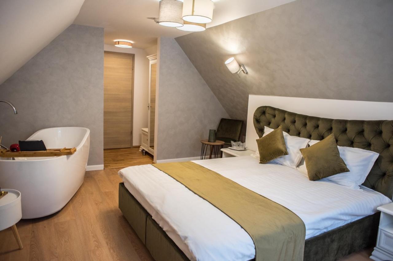 Boga Rooms Sinaia Buitenkant foto
