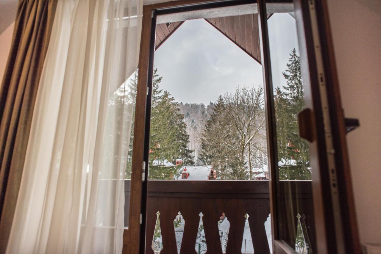 Boga Rooms Sinaia Buitenkant foto